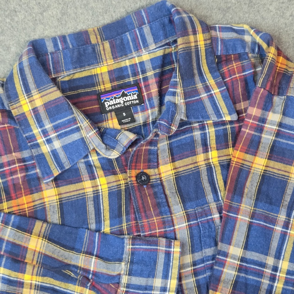 Patagonia Shirt Mens Small Blue Red Yellow Plaid Org Cotton Flannel Button Up